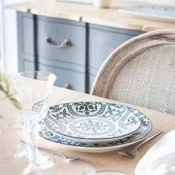 Maisons Du Monde Assiettes à Dessert Assiette à Dessert En Faïence Bleue Et Blanche Motifs Graphiques - Lot De 6 -Assiettes Soldes Magasin assiette a dessert en faience bleue et blanche motifs graphiques 1000 14 34 205034 2