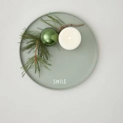 Design Letters Assiettes Plates Assiette Porcelaine Verte D22cm -Assiettes Soldes Magasin assiette porcelaine verte d22cm 1