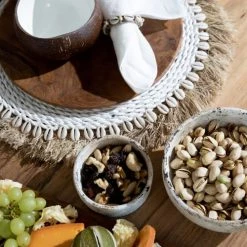 Bazar Bizar Assiettes Plates Assiette Ronde Moyenne En Bois De Teck -Assiettes Soldes Magasin assiette ronde moyenne en bois de teck 4