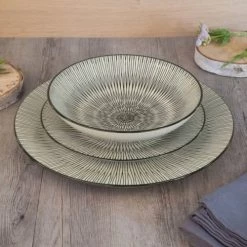 Medard De Noblat Assiettes à Dessert Coffret 6 Assiettes Dessert D20cm -Assiettes Soldes Magasin coffret 6 assiettes dessert d20cm 45