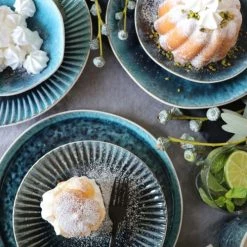 Kare Design Assiettes Plates Plat En Grès Bleu Et Blanc D29 -Assiettes Soldes Magasin plat en gres bleu et blanc d29 1